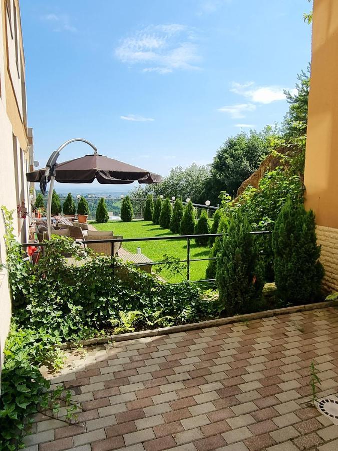 Belvedere Studio Brasov Luaran gambar